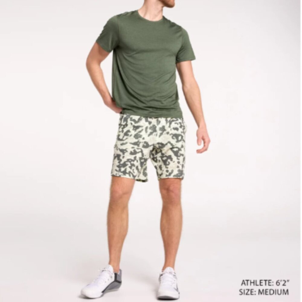 DSG Men's 8" Agility Shorts - NWT Surfs Up Neon Green